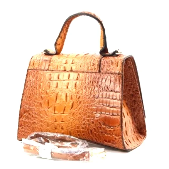 Handbag - Picture 3 of 10